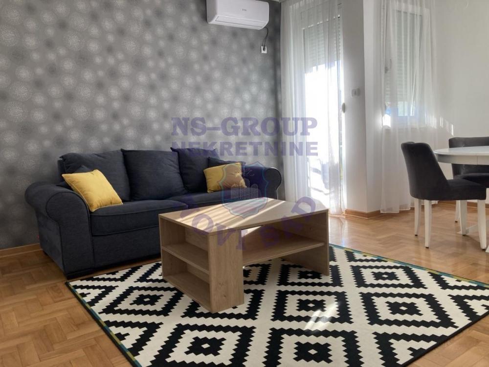 Slika 5 - Prodaja stana, 42m2, Bulevar oslobođenja Novi Sad